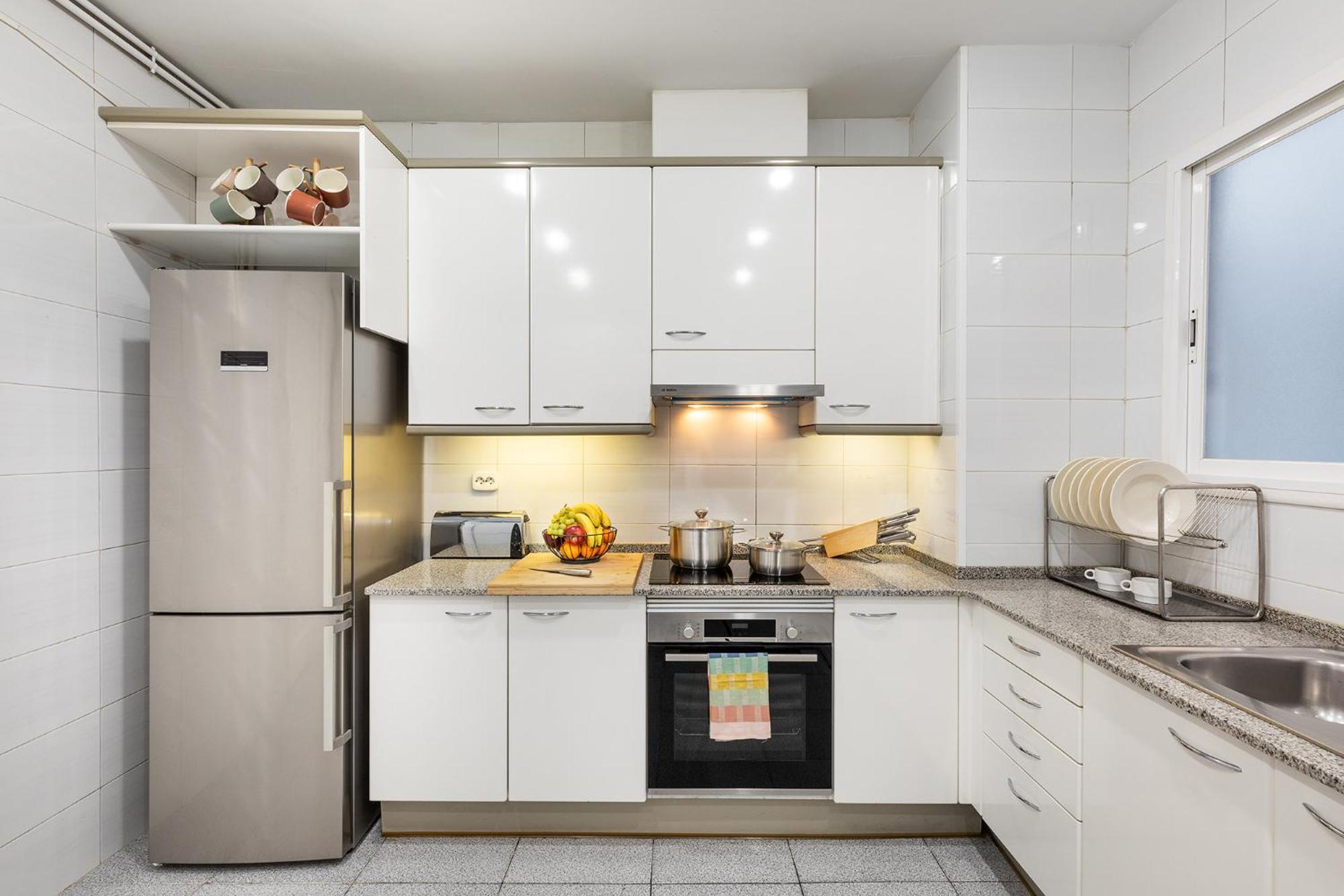 Large & Beautiful Apartment 4Min From Passeig De Gracia บาร์เซโลนา ภายนอก รูปภาพ