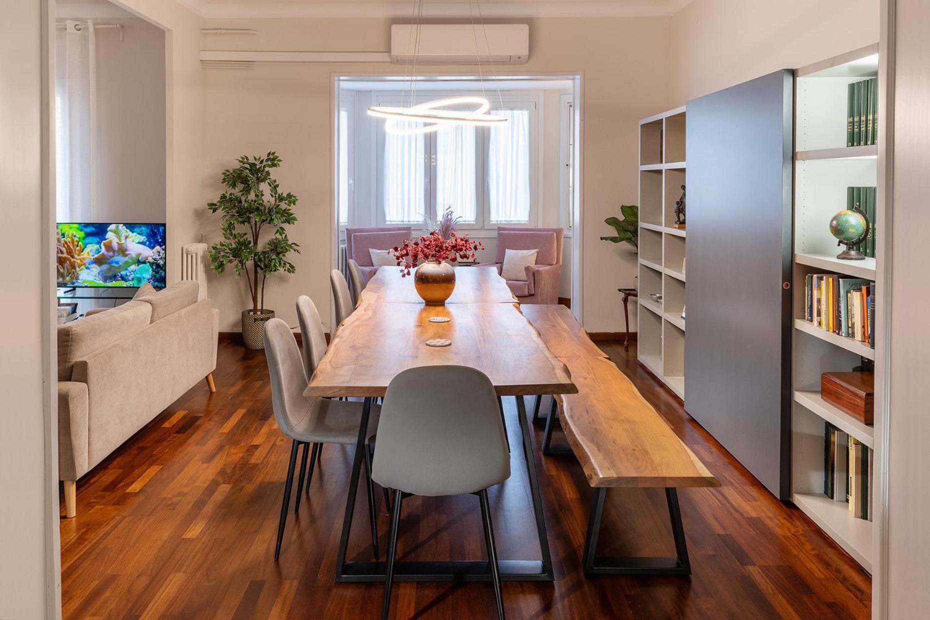 Large & Beautiful Apartment 4Min From Passeig De Gracia บาร์เซโลนา ภายนอก รูปภาพ