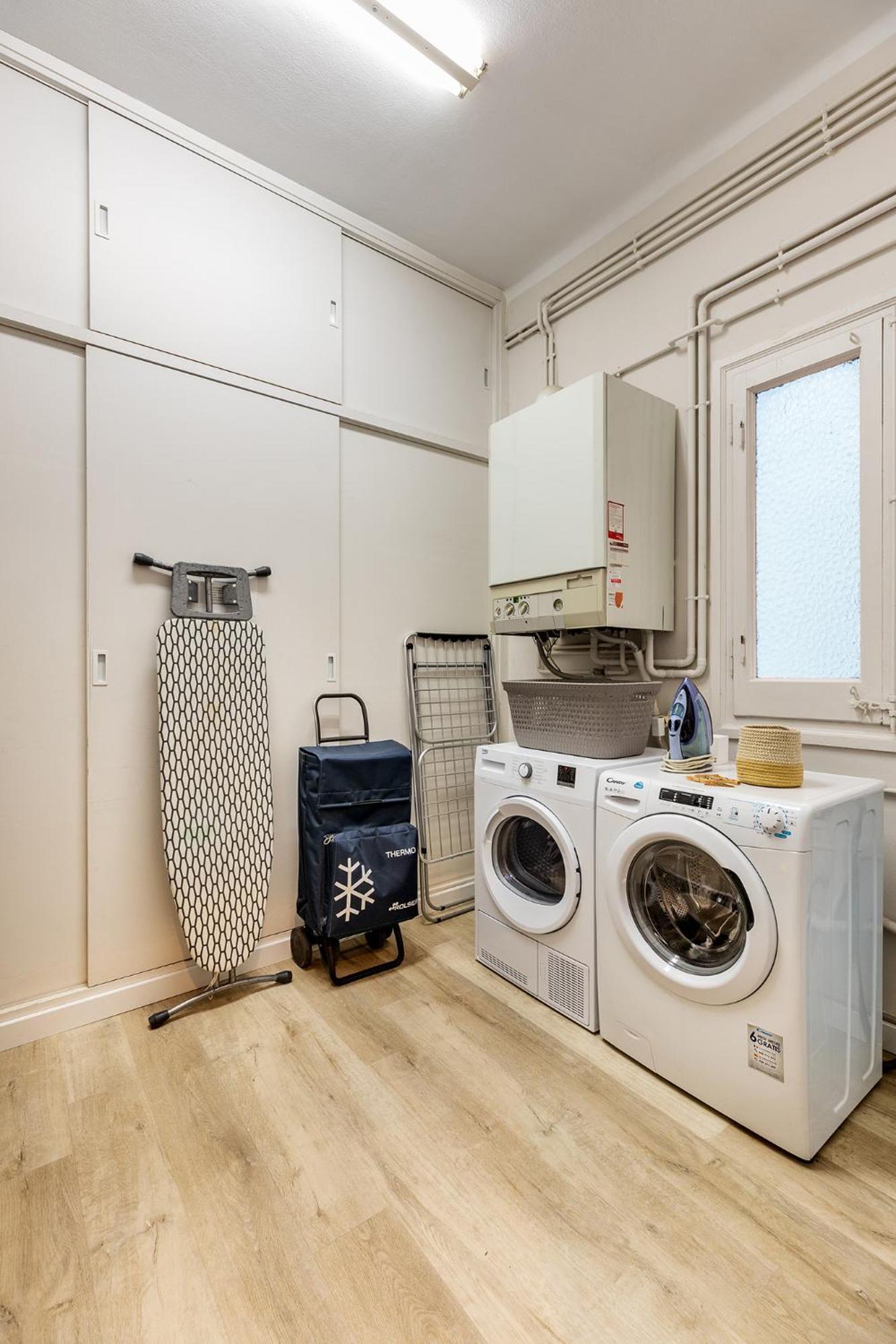 Large & Beautiful Apartment 4Min From Passeig De Gracia บาร์เซโลนา ภายนอก รูปภาพ